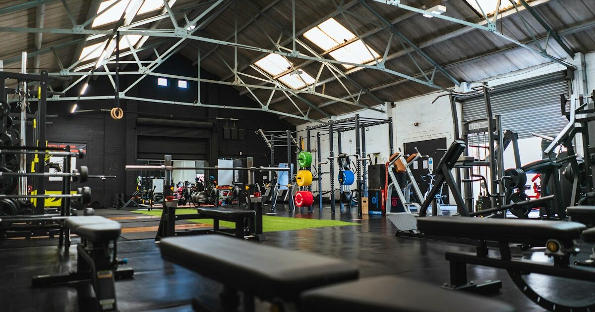 AI Receptionist for Gyms and Fitness Studios: Trials, Memberships and Class Bookings
